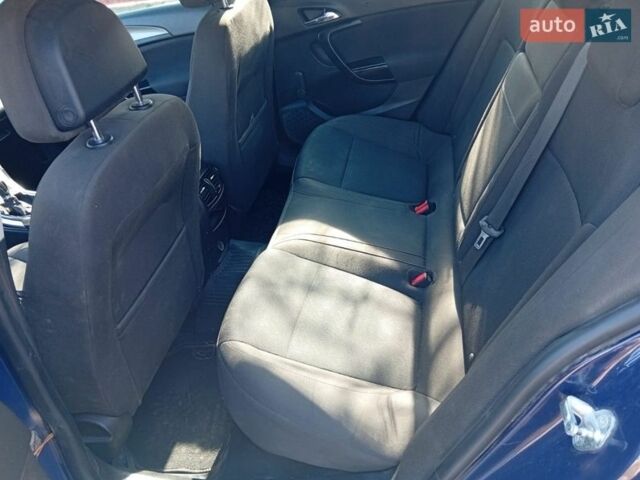 Синий Опель Инсигния, объемом двигателя 2 л и пробегом 329 тыс. км за 6500 $, фото 10 на Automoto.ua