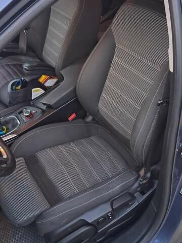 Синий Опель Инсигния, объемом двигателя 1.96 л и пробегом 311 тыс. км за 6700 $, фото 12 на Automoto.ua