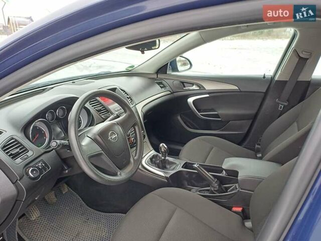 Синий Опель Инсигния, объемом двигателя 2 л и пробегом 270 тыс. км за 5950 $, фото 24 на Automoto.ua