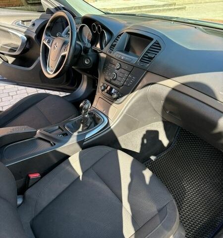 Синій Опель Інсігнія, об'ємом двигуна 1.96 л та пробігом 370 тис. км за 6500 $, фото 29 на Automoto.ua