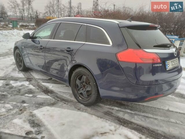 Синий Опель Инсигния, объемом двигателя 1.96 л и пробегом 250 тыс. км за 6500 $, фото 5 на Automoto.ua