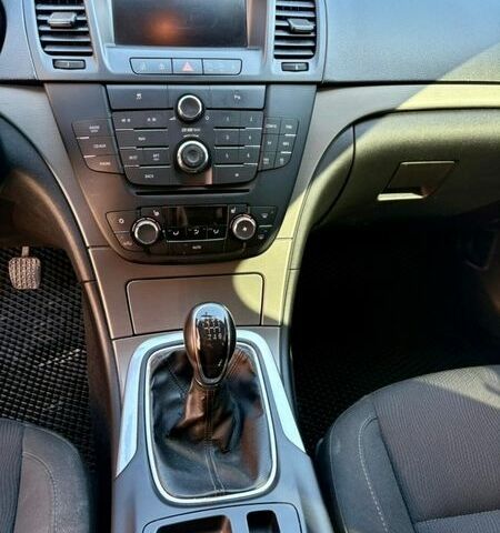 Синій Опель Інсігнія, об'ємом двигуна 1.96 л та пробігом 370 тис. км за 6500 $, фото 22 на Automoto.ua