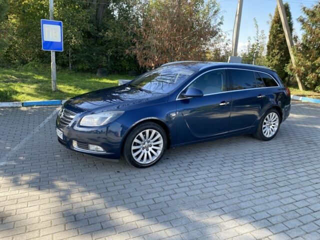 Синий Опель Инсигния, объемом двигателя 2 л и пробегом 268 тыс. км за 6250 $, фото 3 на Automoto.ua