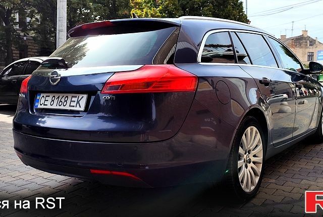 Синий Опель Инсигния, объемом двигателя 2 л и пробегом 21200 тыс. км за 8500 $, фото 6 на Automoto.ua