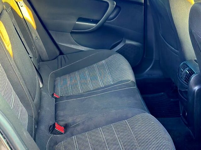 Синий Опель Инсигния, объемом двигателя 2 л и пробегом 0 тыс. км за 3600 $, фото 7 на Automoto.ua