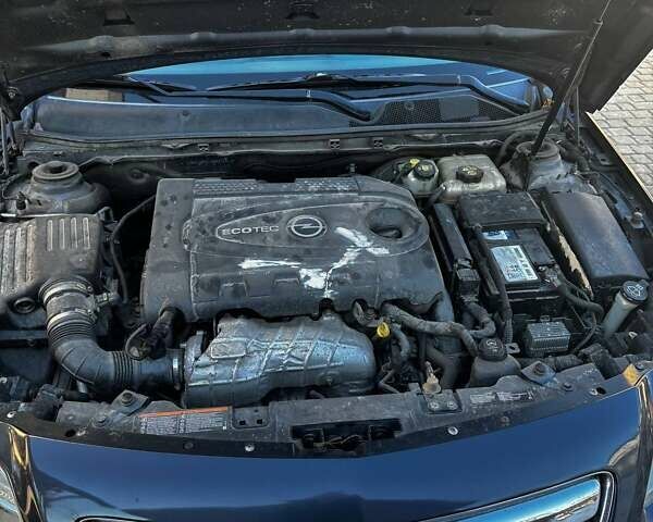 Синій Опель Інсігнія, об'ємом двигуна 1.96 л та пробігом 300 тис. км за 7200 $, фото 8 на Automoto.ua