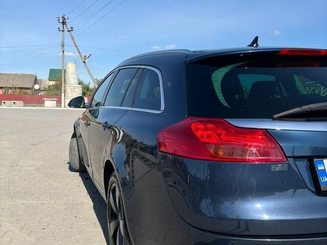 Синій Опель Інсігнія, об'ємом двигуна 1.96 л та пробігом 252 тис. км за 7350 $, фото 3 на Automoto.ua