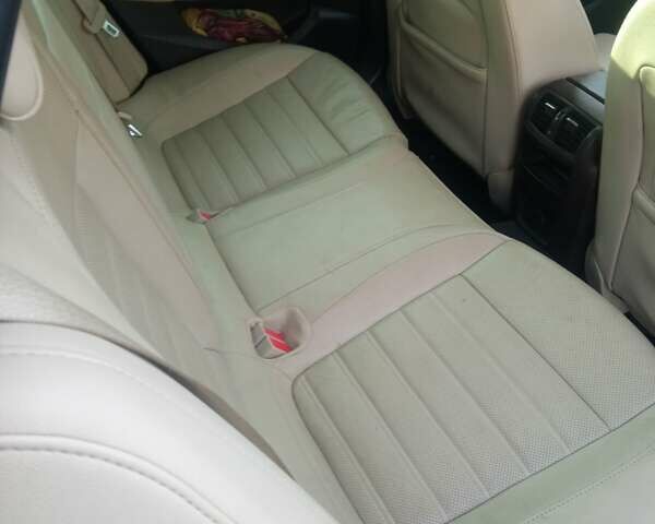 Синий Опель Инсигния, объемом двигателя 2 л и пробегом 238 тыс. км за 8800 $, фото 6 на Automoto.ua