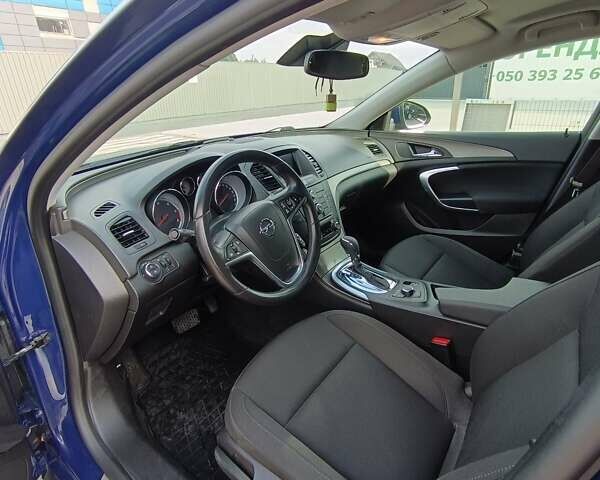 Синий Опель Инсигния, объемом двигателя 1.96 л и пробегом 258 тыс. км за 7990 $, фото 11 на Automoto.ua