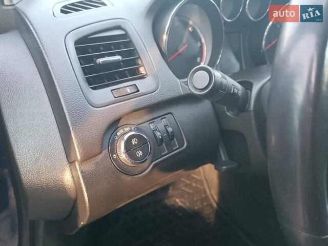 Синий Опель Инсигния, объемом двигателя 1.96 л и пробегом 259 тыс. км за 7850 $, фото 32 на Automoto.ua