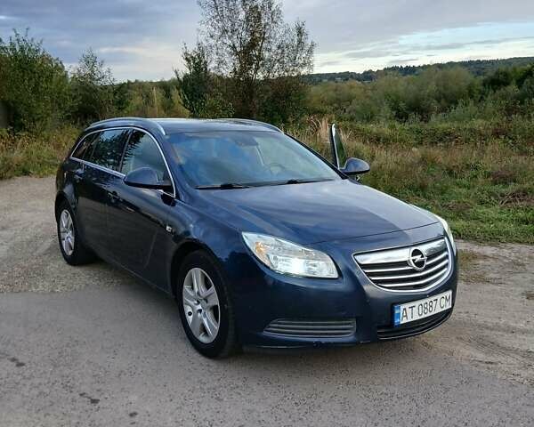 Синий Опель Инсигния, объемом двигателя 1.96 л и пробегом 305 тыс. км за 6500 $, фото 7 на Automoto.ua