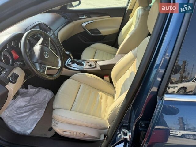 Синій Опель Інсігнія, об'ємом двигуна 2 л та пробігом 255 тис. км за 9400 $, фото 24 на Automoto.ua
