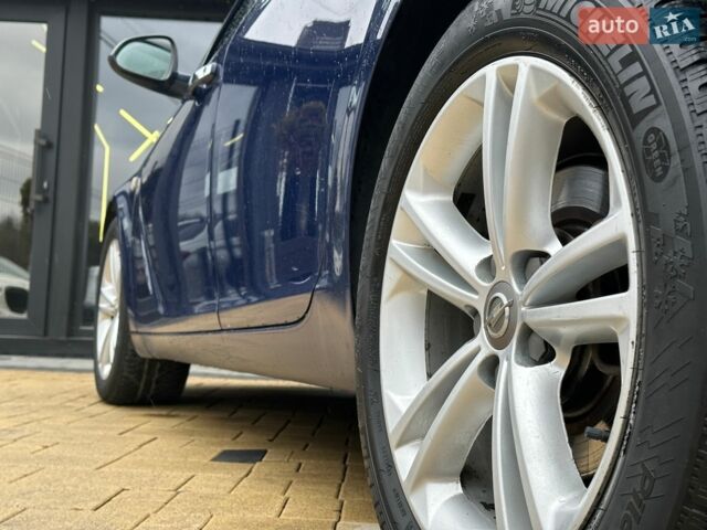 Синій Опель Інсігнія, об'ємом двигуна 2 л та пробігом 266 тис. км за 7500 $, фото 16 на Automoto.ua