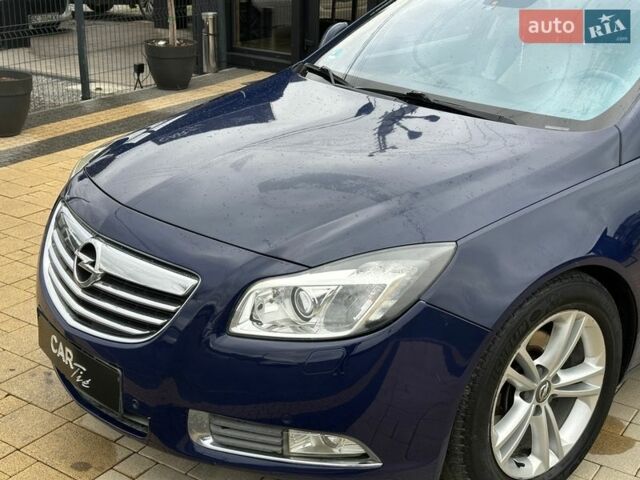 Синій Опель Інсігнія, об'ємом двигуна 2 л та пробігом 266 тис. км за 8400 $, фото 4 на Automoto.ua