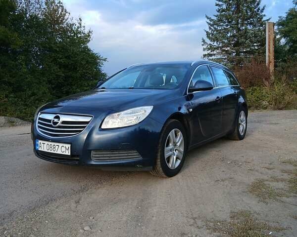 Синий Опель Инсигния, объемом двигателя 1.96 л и пробегом 305 тыс. км за 6500 $, фото 4 на Automoto.ua