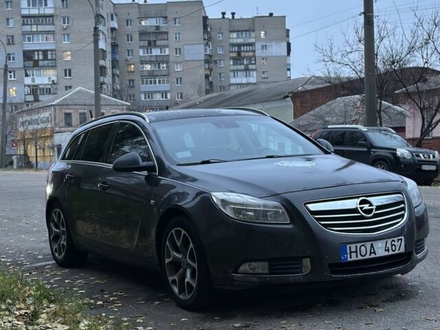 Синій Опель Інсігнія, об'ємом двигуна 2 л та пробігом 408 тис. км за 4000 $, фото 3 на Automoto.ua