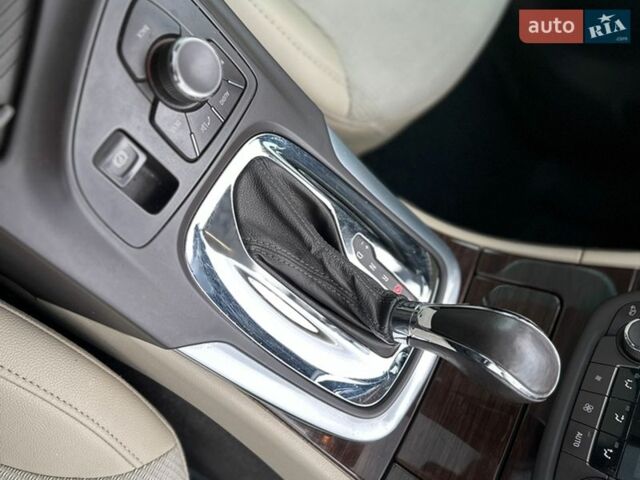 Синій Опель Інсігнія, об'ємом двигуна 2 л та пробігом 266 тис. км за 8400 $, фото 30 на Automoto.ua