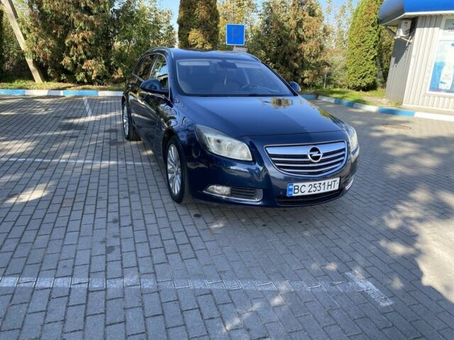 Синий Опель Инсигния, объемом двигателя 2 л и пробегом 268 тыс. км за 6250 $, фото 6 на Automoto.ua