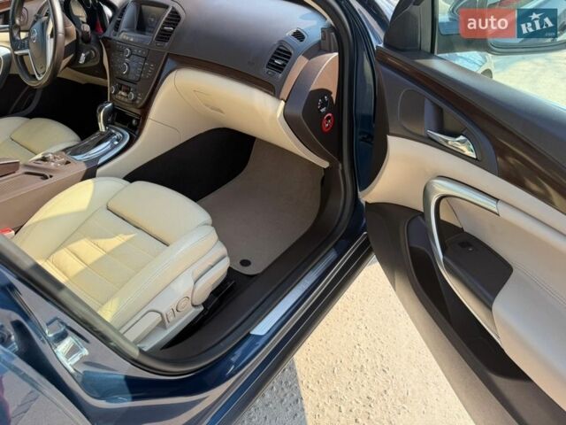 Синій Опель Інсігнія, об'ємом двигуна 2 л та пробігом 255 тис. км за 9400 $, фото 18 на Automoto.ua