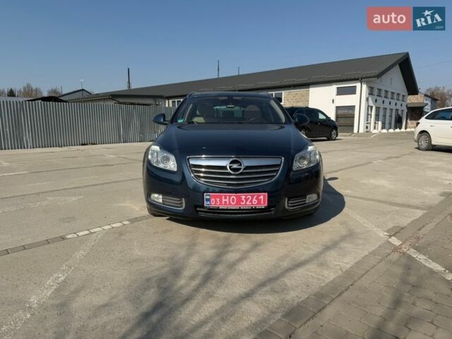 Синій Опель Інсігнія, об'ємом двигуна 2 л та пробігом 255 тис. км за 9400 $, фото 3 на Automoto.ua