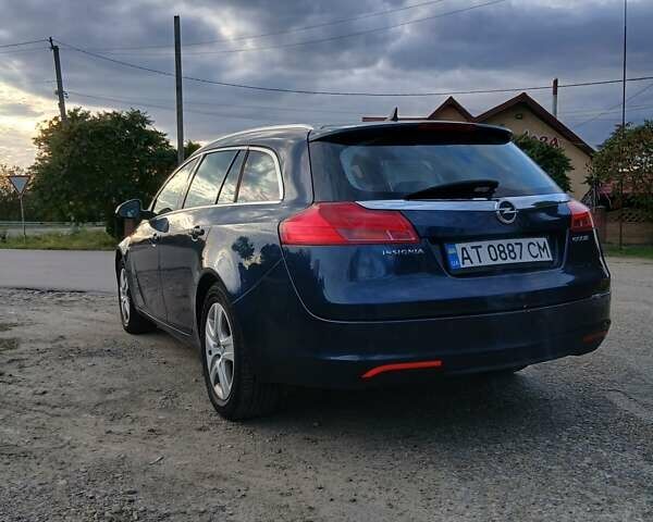 Синий Опель Инсигния, объемом двигателя 1.96 л и пробегом 305 тыс. км за 6500 $, фото 6 на Automoto.ua