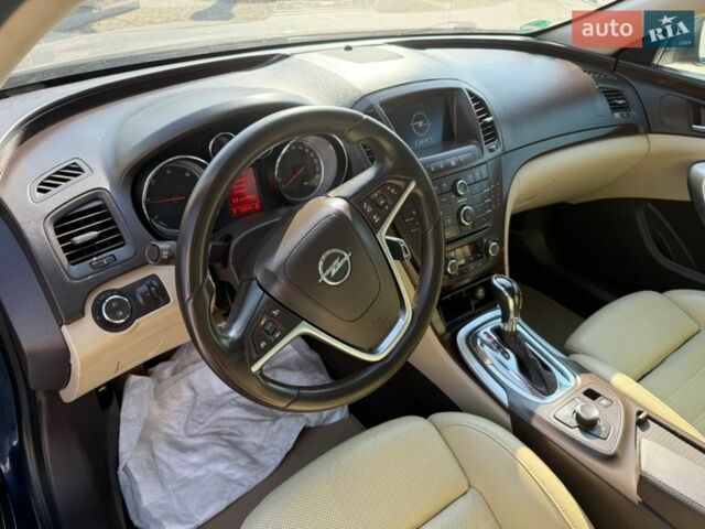 Синій Опель Інсігнія, об'ємом двигуна 2 л та пробігом 255 тис. км за 9400 $, фото 15 на Automoto.ua