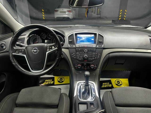 Синий Опель Инсигния, объемом двигателя 2 л и пробегом 211 тыс. км за 8800 $, фото 8 на Automoto.ua