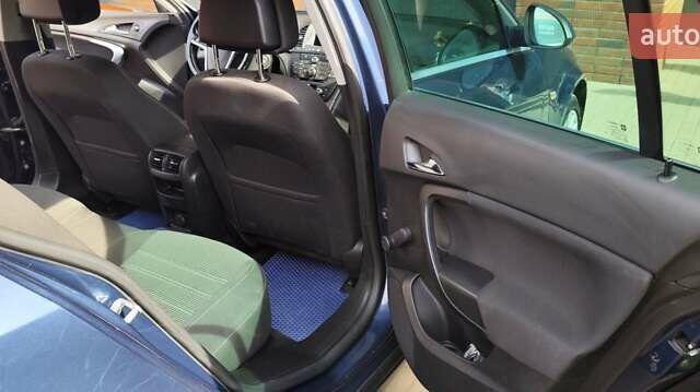 Синій Опель Інсігнія, об'ємом двигуна 1.96 л та пробігом 207 тис. км за 8700 $, фото 14 на Automoto.ua