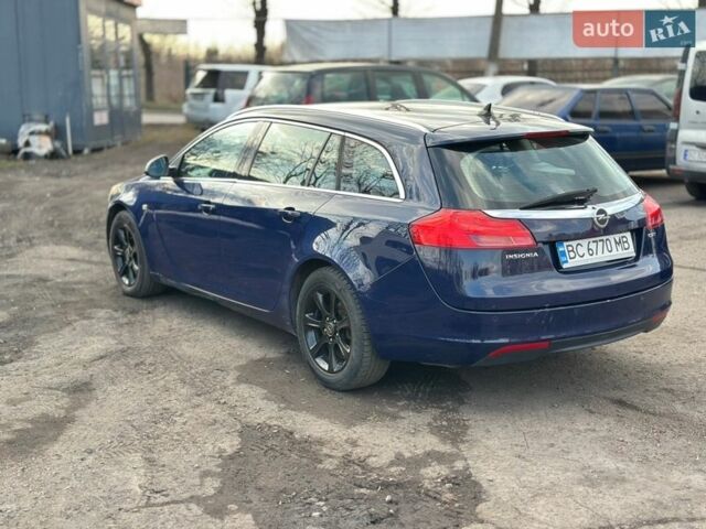 Синій Опель Інсігнія, об'ємом двигуна 1.96 л та пробігом 355 тис. км за 6600 $, фото 4 на Automoto.ua