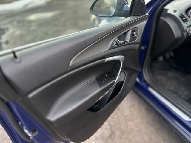 Синій Опель Інсігнія, об'ємом двигуна 2 л та пробігом 355 тис. км за 6600 $, фото 5 на Automoto.ua