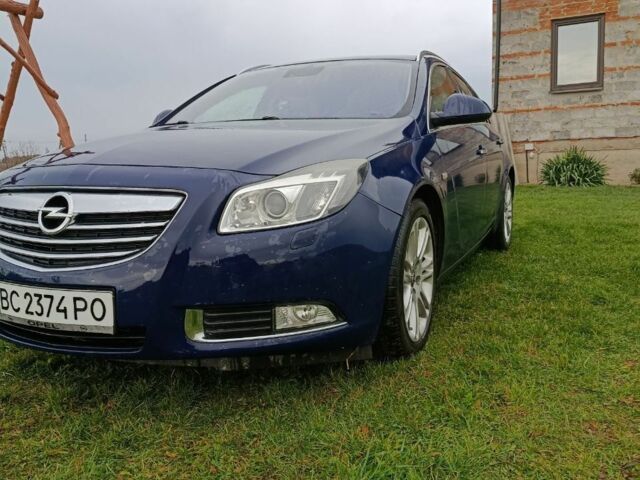 Синий Опель Инсигния, объемом двигателя 2 л и пробегом 341 тыс. км за 6700 $, фото 1 на Automoto.ua
