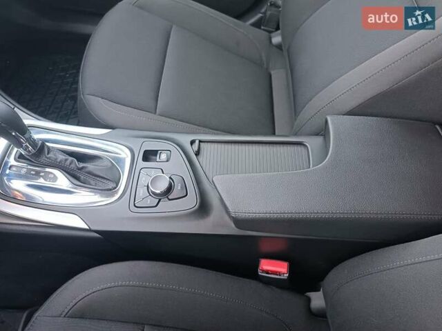 Синий Опель Инсигния, объемом двигателя 1.96 л и пробегом 259 тыс. км за 7850 $, фото 33 на Automoto.ua