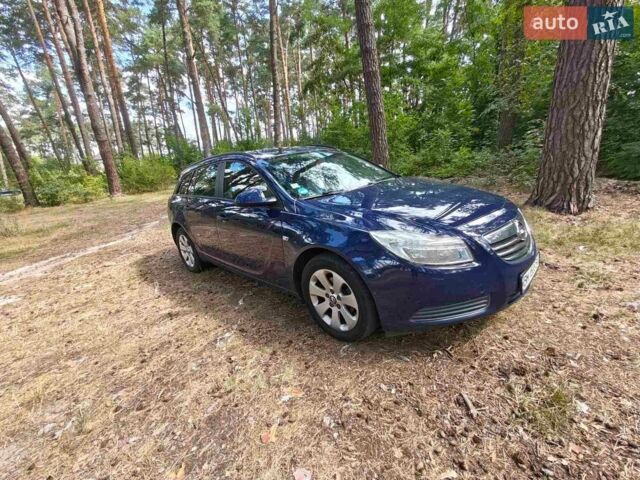 Синий Опель Инсигния, объемом двигателя 1.96 л и пробегом 358 тыс. км за 5950 $, фото 4 на Automoto.ua