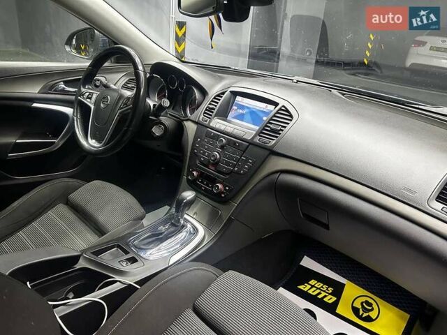 Синий Опель Инсигния, объемом двигателя 2 л и пробегом 211 тыс. км за 8800 $, фото 15 на Automoto.ua