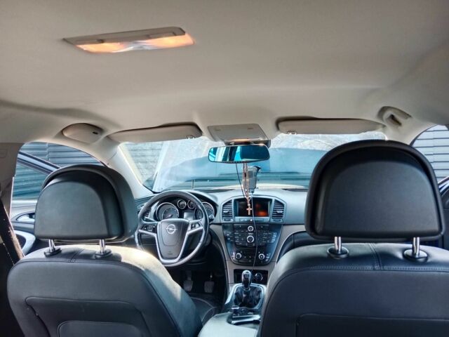 Синий Опель Инсигния, объемом двигателя 2 л и пробегом 355 тыс. км за 6900 $, фото 12 на Automoto.ua