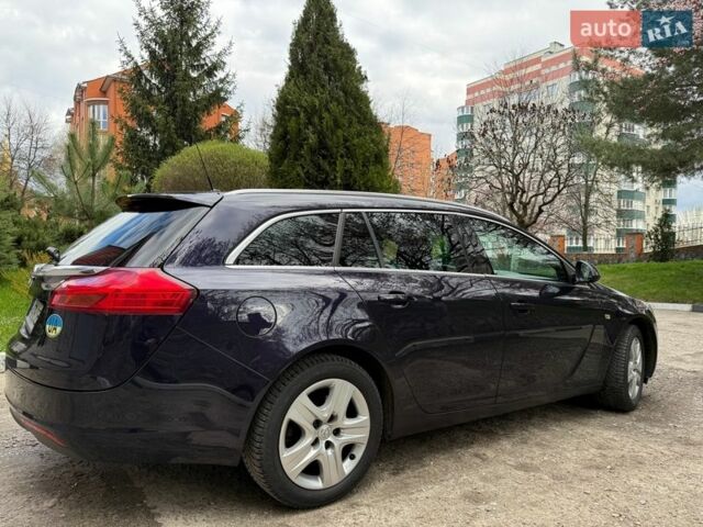 Синий Опель Инсигния, объемом двигателя 1.4 л и пробегом 236 тыс. км за 8000 $, фото 7 на Automoto.ua
