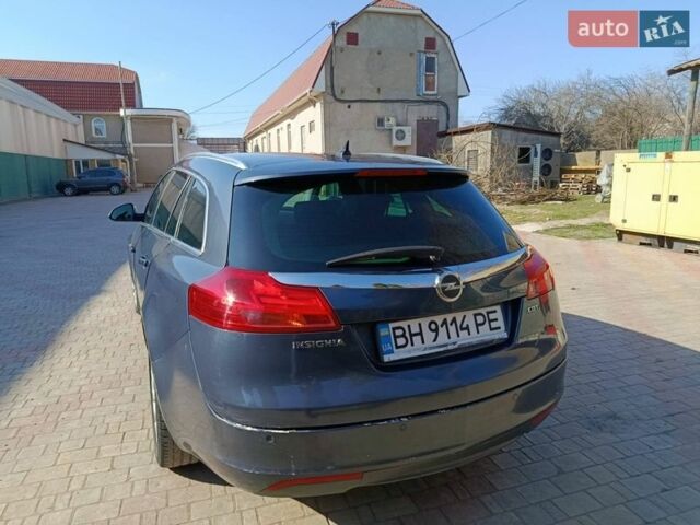 Синий Опель Инсигния, объемом двигателя 2 л и пробегом 230 тыс. км за 6400 $, фото 7 на Automoto.ua
