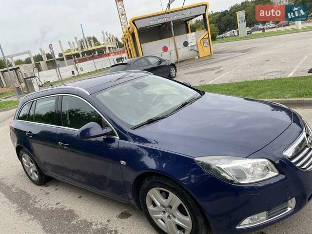 Опель Инсигния 2012 в Харькове на Automoto.ua Синий Опель Инсигния, объемом двигателя 2 л и пробегом 277 тыс. км за 4650 $, фото 1 на Automoto.ua