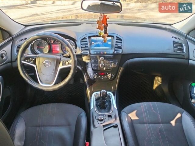 Синий Опель Инсигния, объемом двигателя 1.96 л и пробегом 257 тыс. км за 8200 $, фото 11 на Automoto.ua