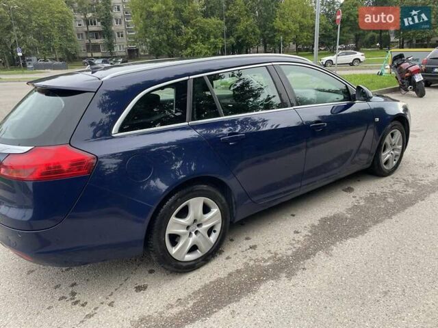 Опель Инсигния 2012 в Харькове на Automoto.ua Синий Опель Инсигния, объемом двигателя 2 л и пробегом 277 тыс. км за 4650 $, фото 2 на Automoto.ua