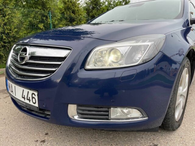Синий Опель Инсигния, объемом двигателя 2 л и пробегом 277 тыс. км за 4450 $, фото 9 на Automoto.ua