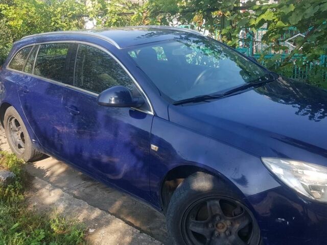 Синій Опель Інсігнія, об'ємом двигуна 2 л та пробігом 330 тис. км за 8500 $, фото 1 на Automoto.ua