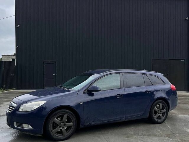Синій Опель Інсігнія, об'ємом двигуна 1.96 л та пробігом 300 тис. км за 6200 $, фото 1 на Automoto.ua