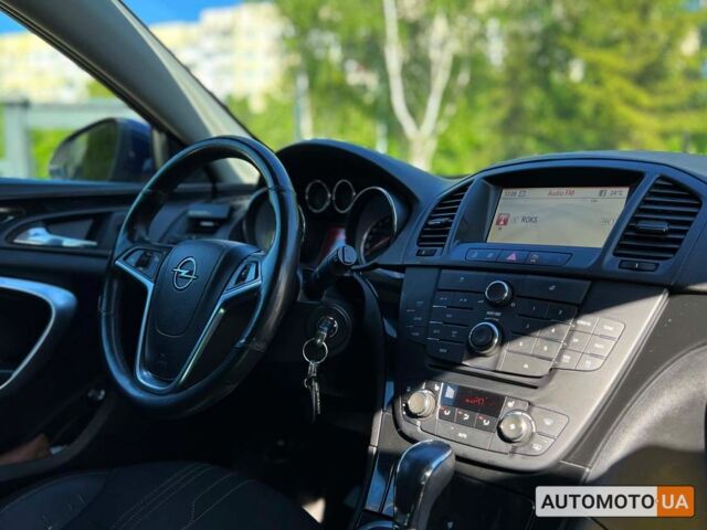 Синий Опель Инсигния, объемом двигателя 2 л и пробегом 260 тыс. км за 8700 $, фото 9 на Automoto.ua
