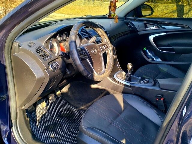 Синий Опель Инсигния, объемом двигателя 2 л и пробегом 257 тыс. км за 8200 $, фото 11 на Automoto.ua