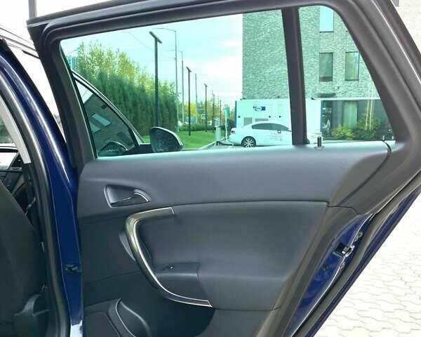 Синій Опель Інсігнія, об'ємом двигуна 1.36 л та пробігом 258 тис. км за 7800 $, фото 14 на Automoto.ua