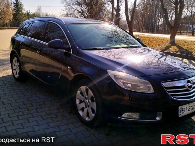 Синий Опель Инсигния, объемом двигателя 2 л и пробегом 257 тыс. км за 8200 $, фото 3 на Automoto.ua