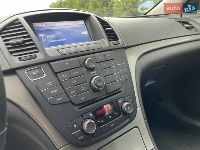 Опель Инсигния 2012 в Харькове на Automoto.ua Синий Опель Инсигния, объемом двигателя 2 л и пробегом 277 тыс. км за 4650 $, фото 8 на Automoto.ua