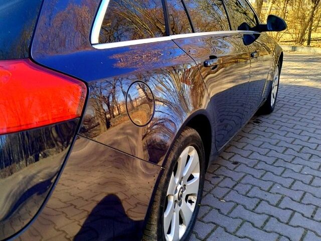 Синий Опель Инсигния, объемом двигателя 2 л и пробегом 257 тыс. км за 8200 $, фото 7 на Automoto.ua