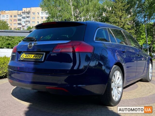 Синий Опель Инсигния, объемом двигателя 2 л и пробегом 260 тыс. км за 8700 $, фото 6 на Automoto.ua